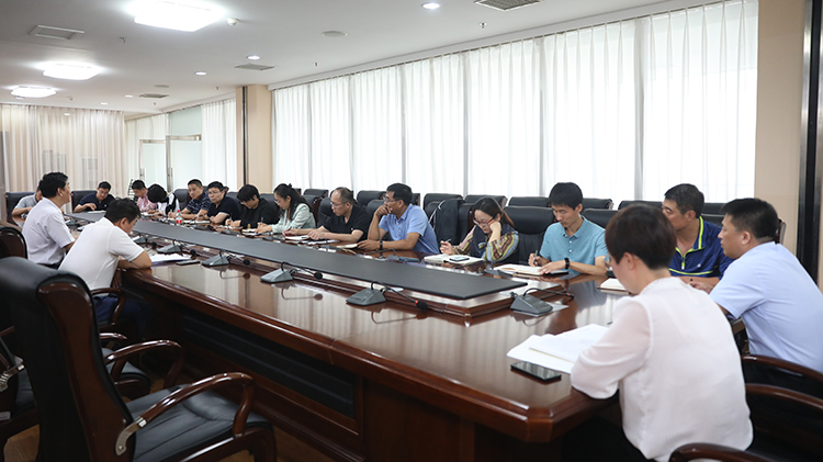 纪委书记姜广利为新提拔处级干部作集体廉政谈话