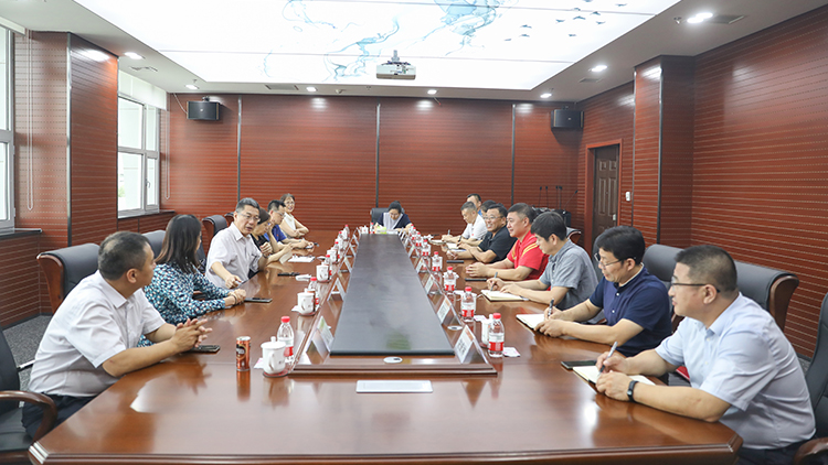 辽宁省金秋医院来beat365实地考察调研