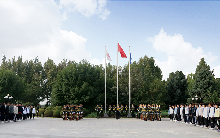 学校升国旗活动实现常态化